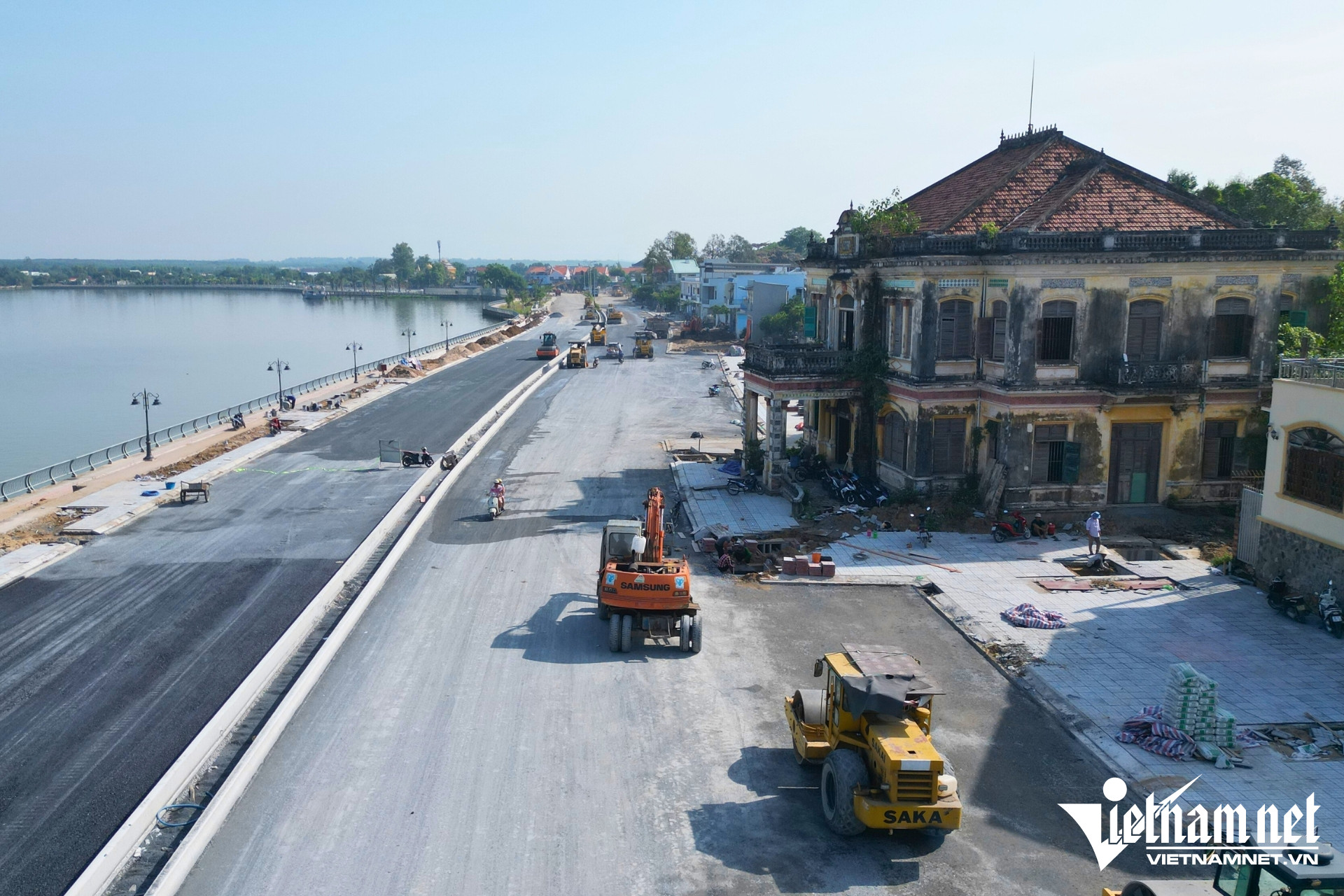 W-duong ven song4.jpg