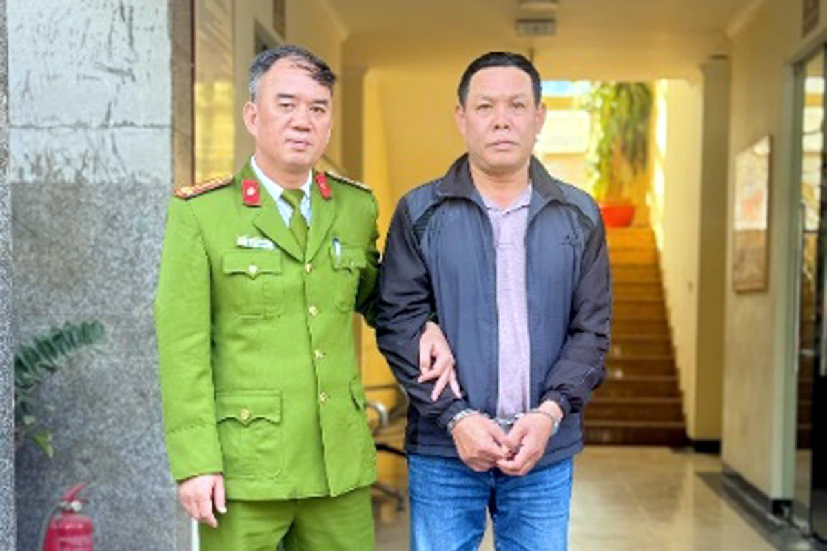 16 năm trốn truy nã vẫn không thoát