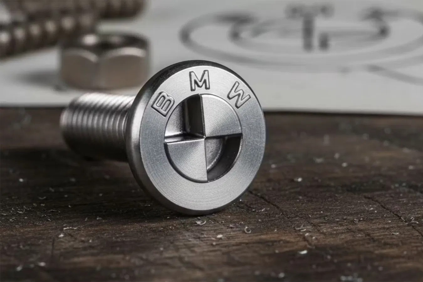 oc vit doc quyen bmw.jpg