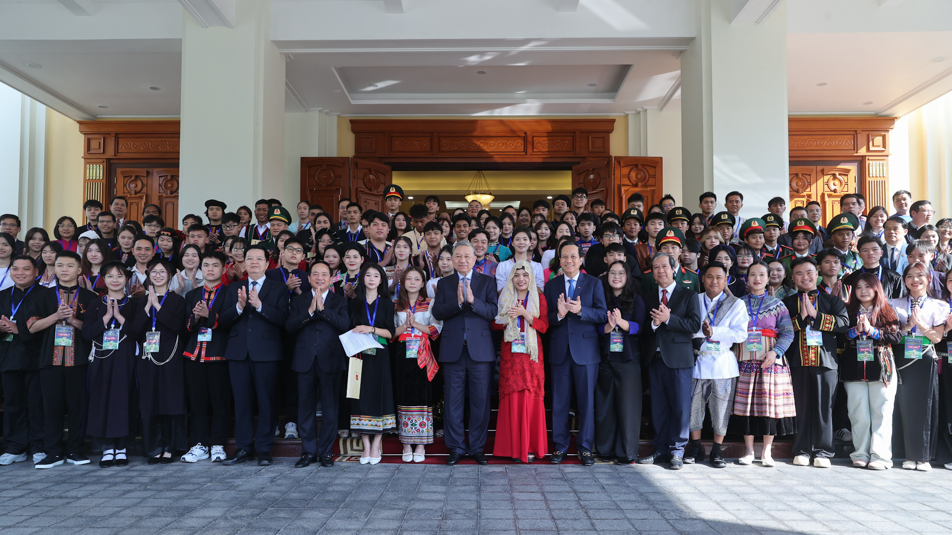 Box https://static-images.vnncdn.net/vps_images_publish/000001/000003/2025/12/28/psx-20251226-160615-2244-1616.jpg