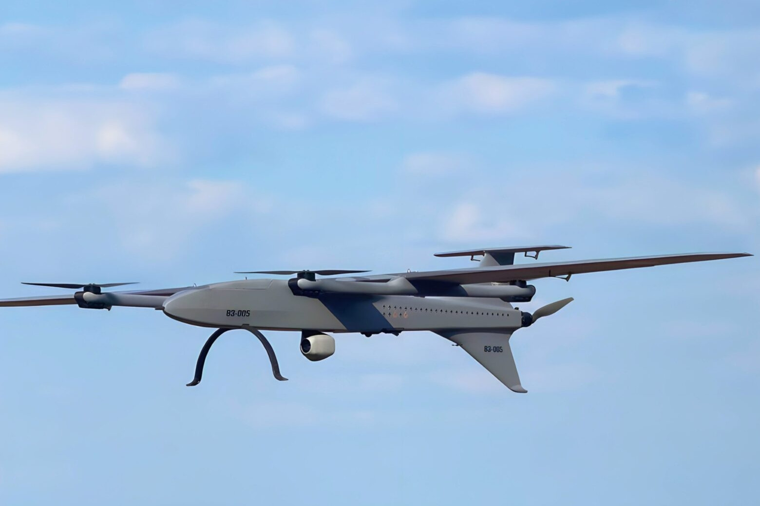 Drone Buntar-3 bay 4 giờ không GPS, AI Copilot độc quyền, ‘thống trị chiến trường’
