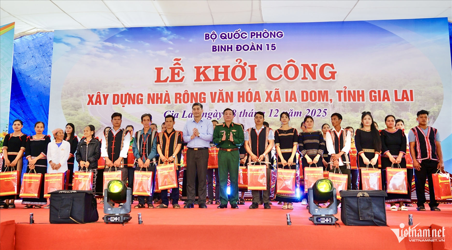 W-Binh đoàn 15 7.jpg