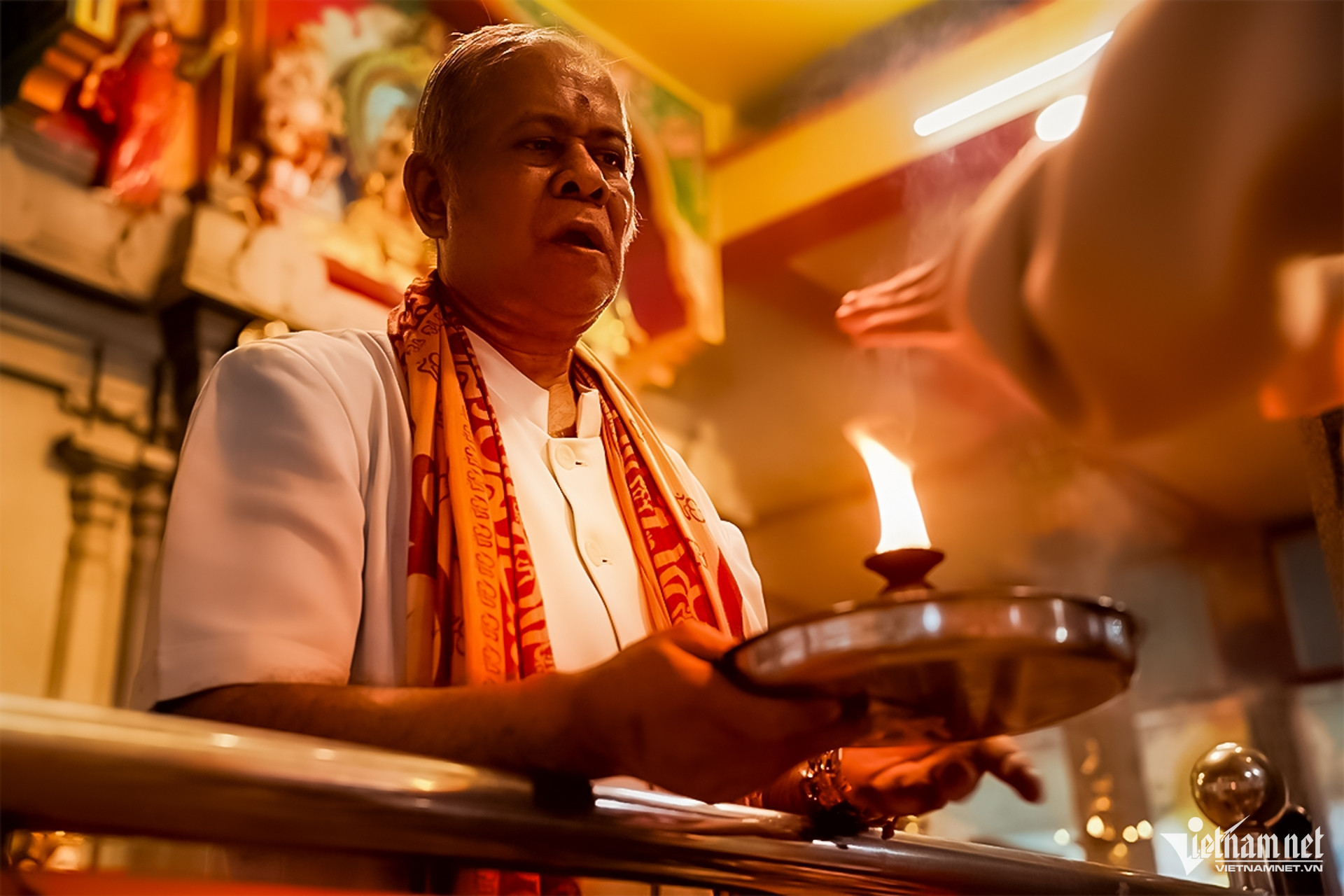 W-Đền bà Mariamman TPHCM 15.jpg