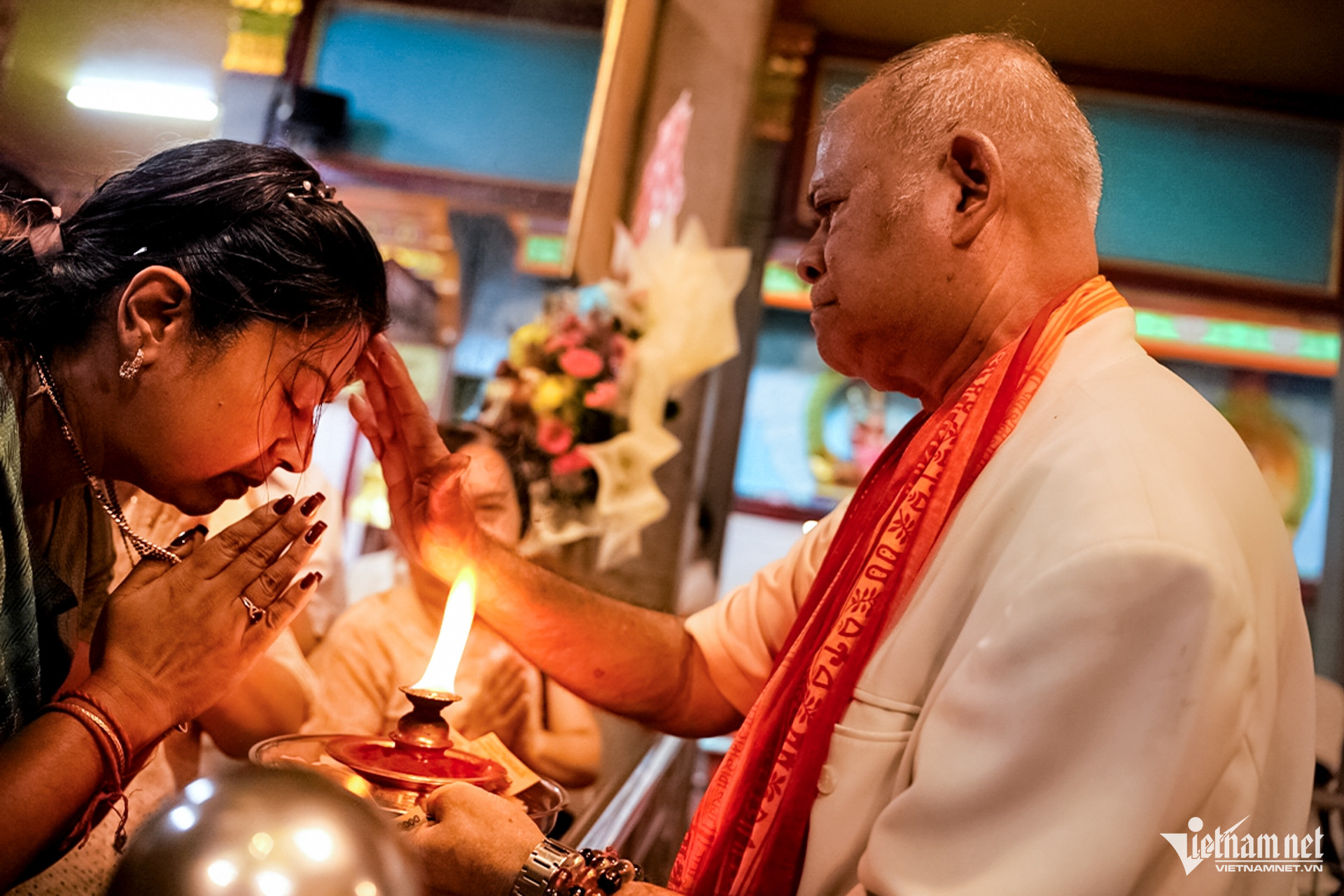 W-Đền bà Mariamman TPHCM 6.jpg