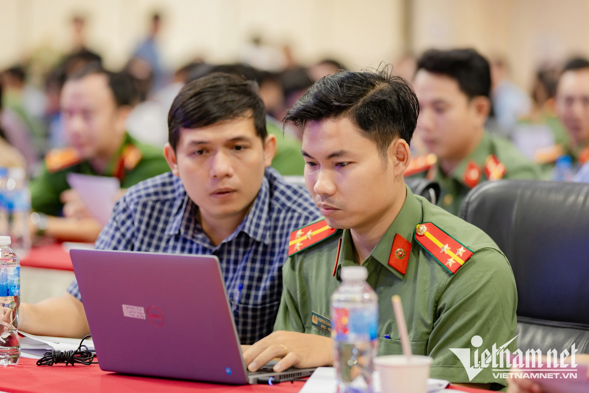 W-tap huan va dien tap an ninh mang 1.jpg