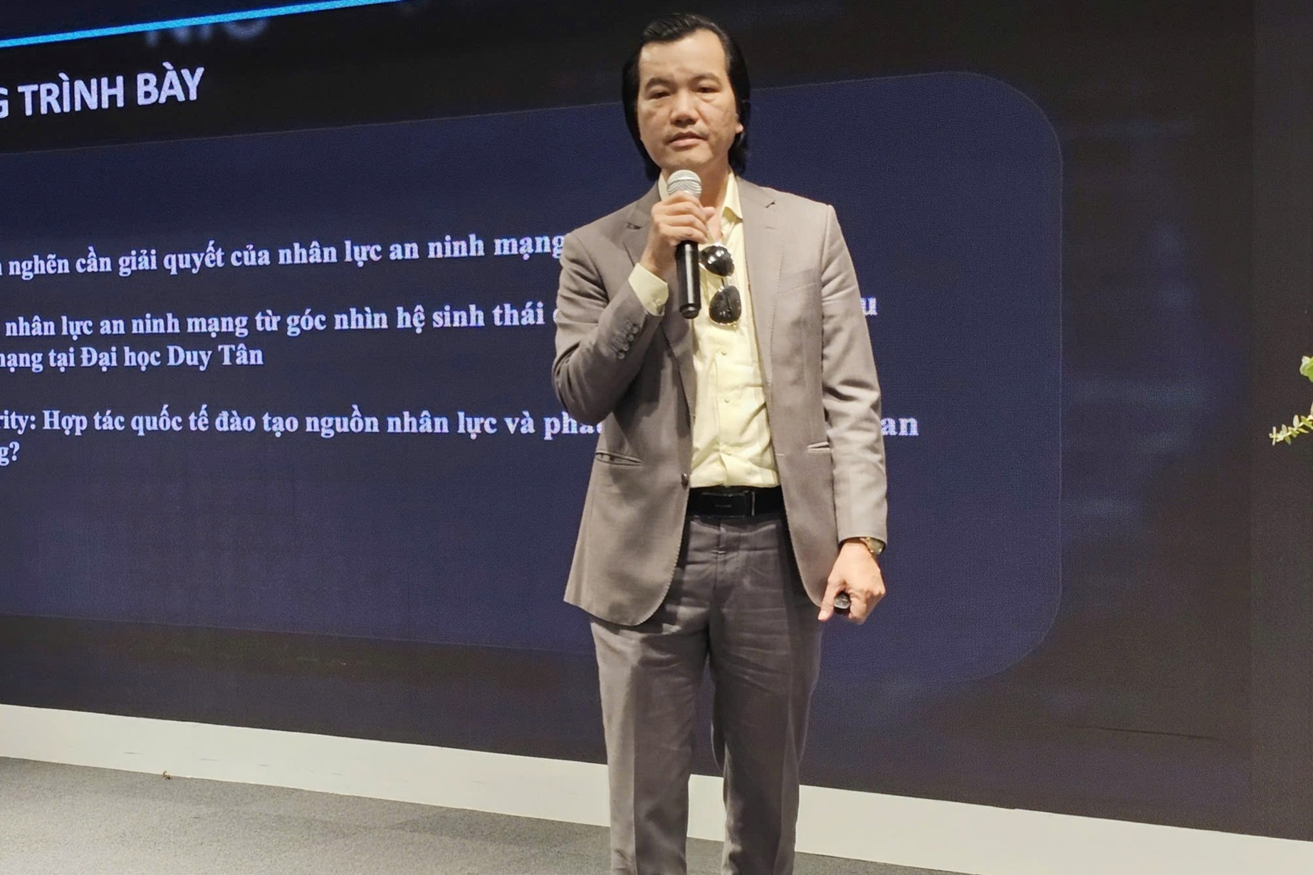 Xây dựng năng lực đào tạo an ninh mạng gắn kết với thực tiễn