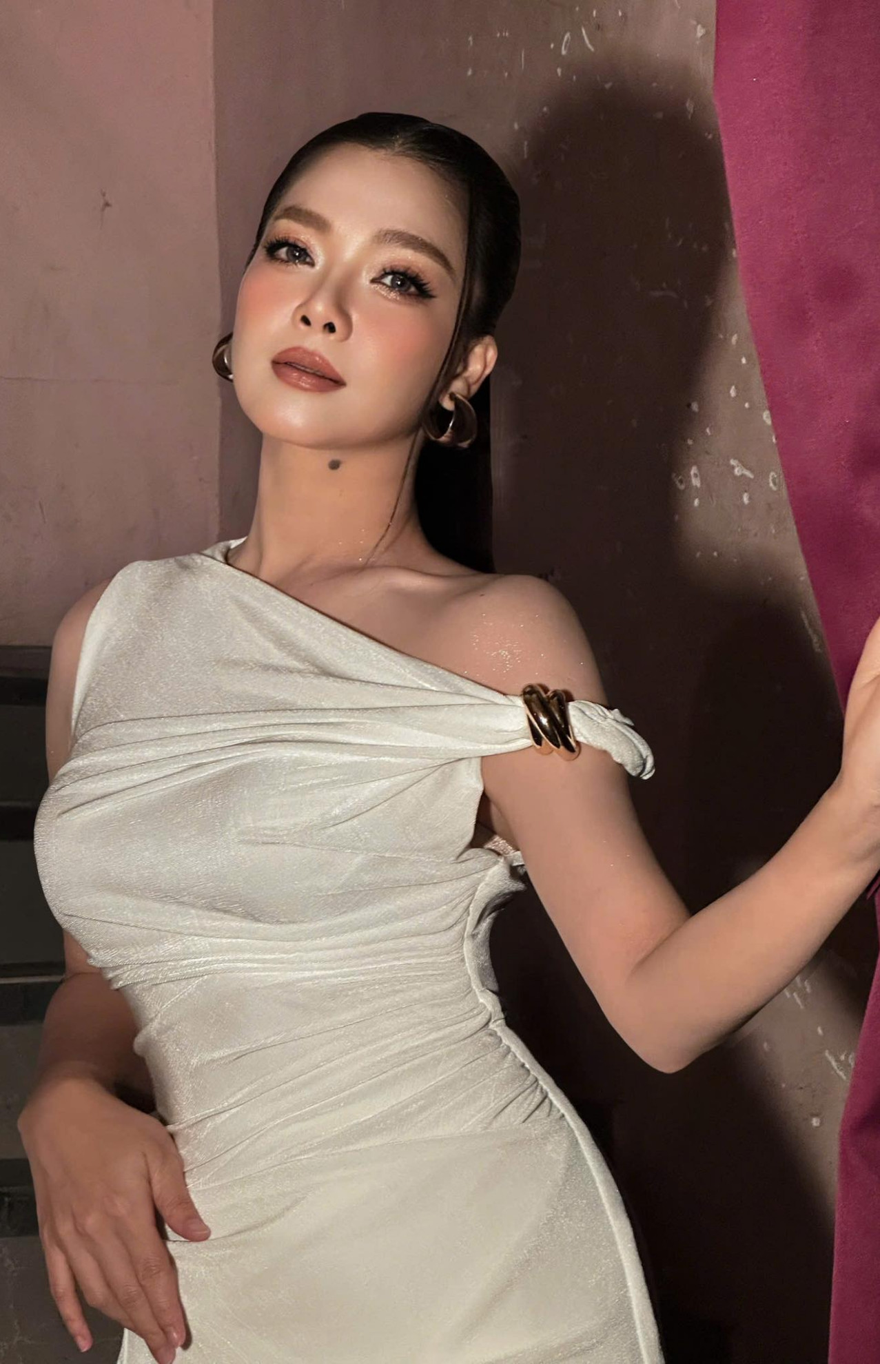 Phong cách thời trang năng động của Thanh Ngọc