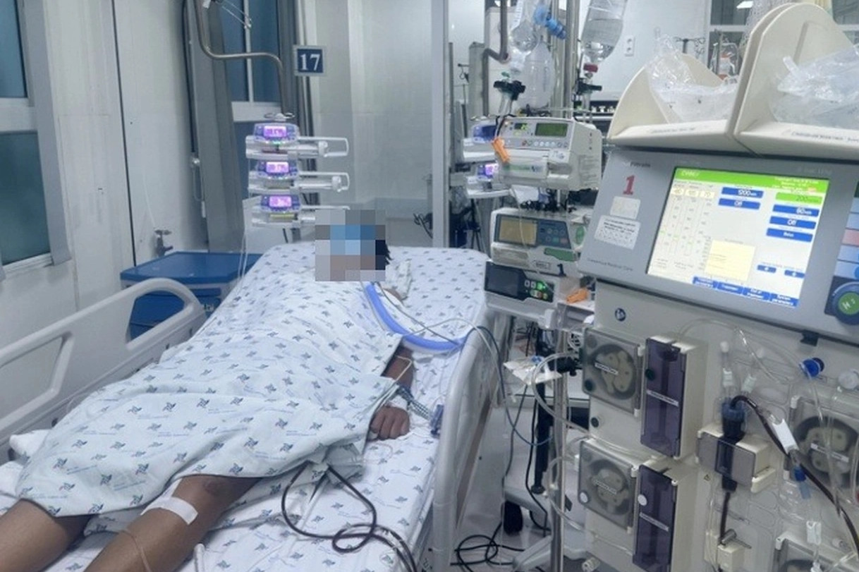 Bé trai 15 tuổi bị tình trạng cực hiếm, cả thế giới ghi nhận 70 ca trong 43 năm