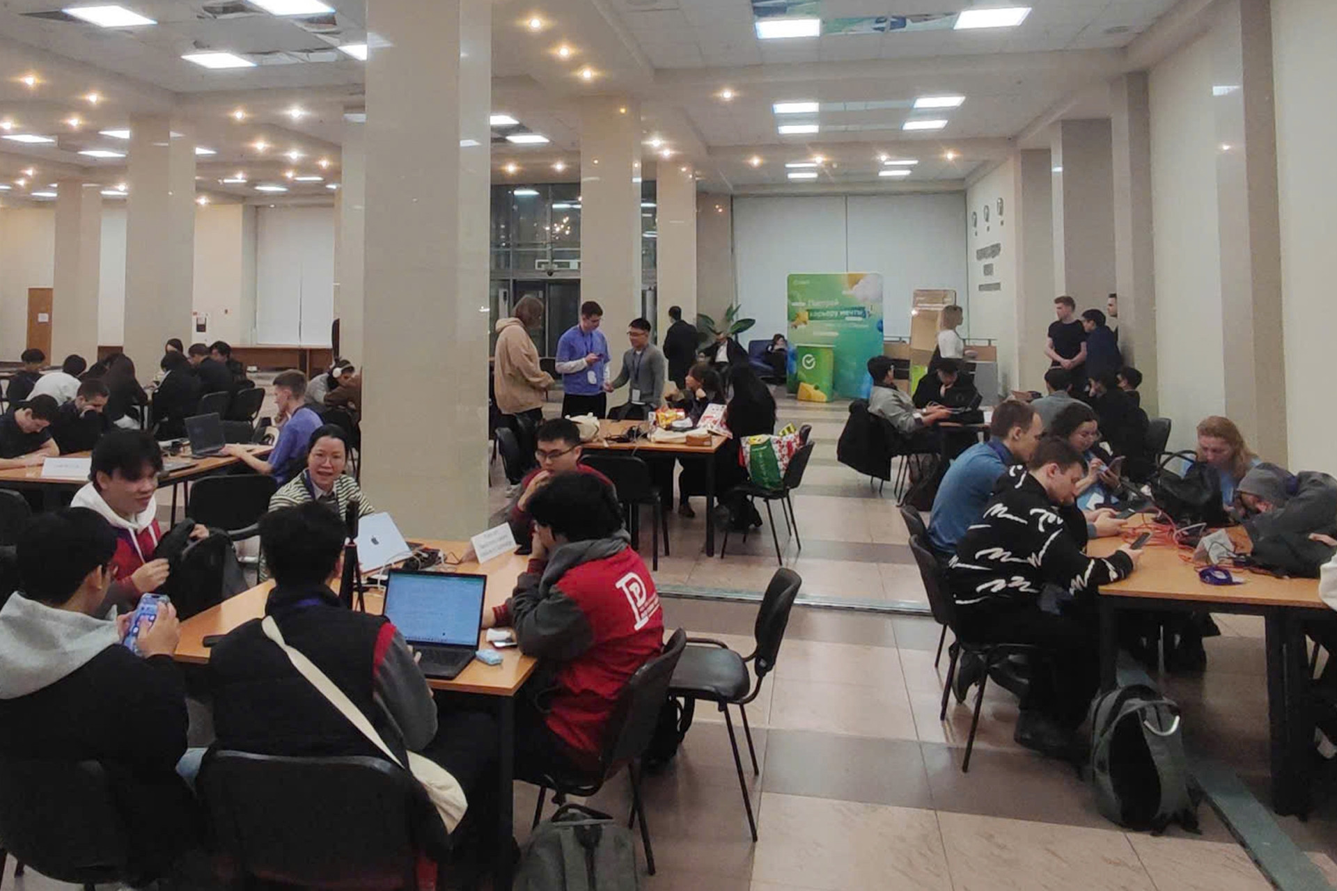 Chú trọng hợp tác quốc tế để hỗ trợ đào tạo nhân lực an ninh mạng