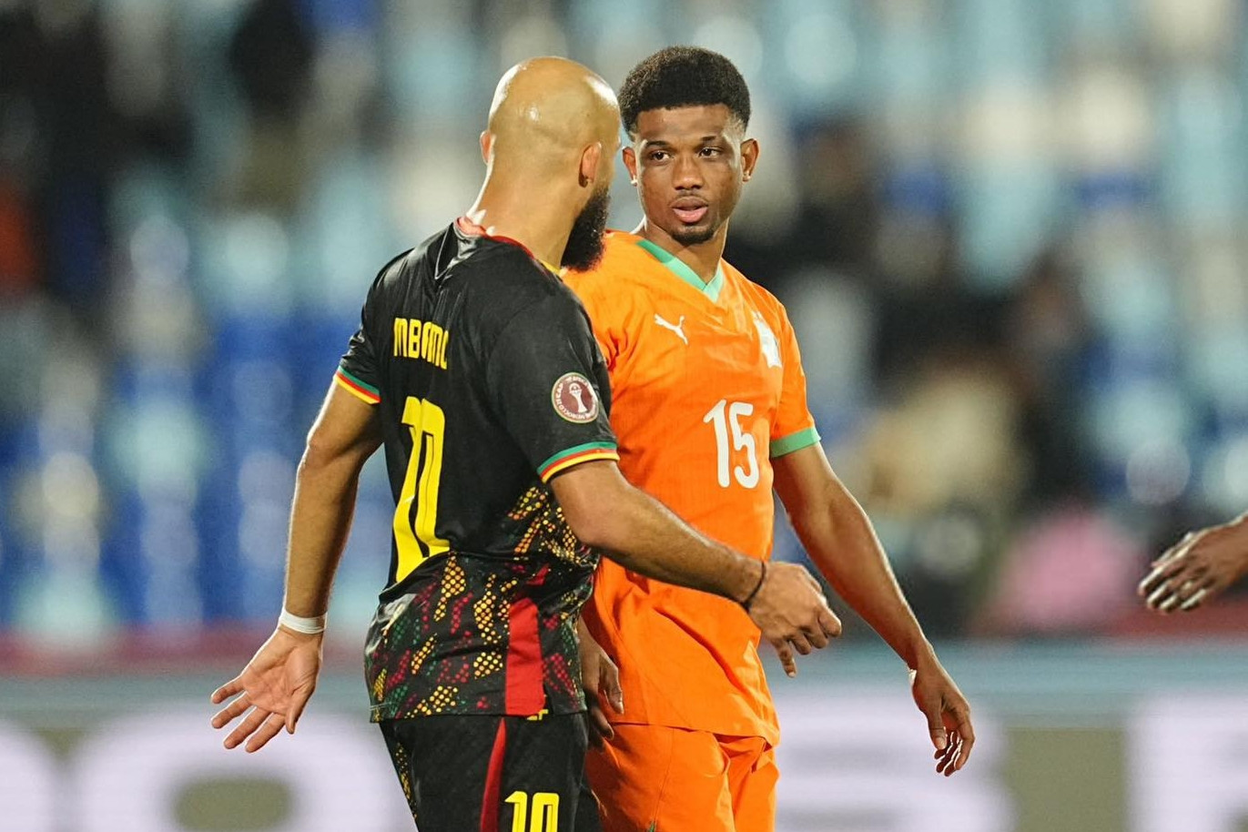 Diallo che mờ Mbeumo, Bờ Biển Ngà và Cameroon chia điểm kịch tính