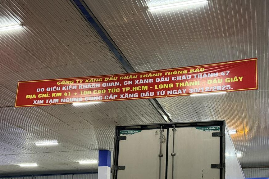 Hai trạm xăng dầu trên cao tốc TPHCM - Long Thành - Dầu Giây bỗng tạm dừng bán