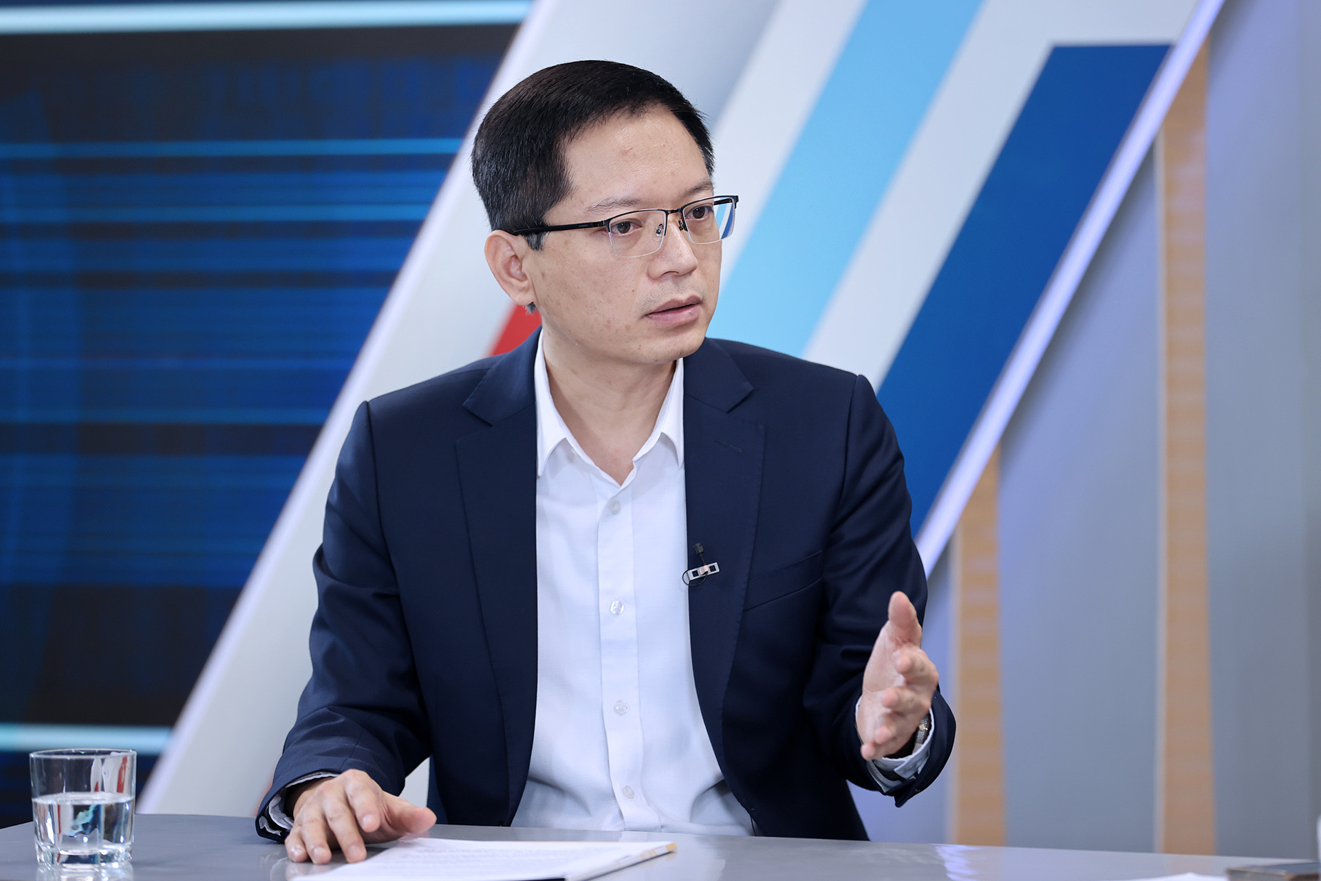 Lưu Chí Cường
3.jpg