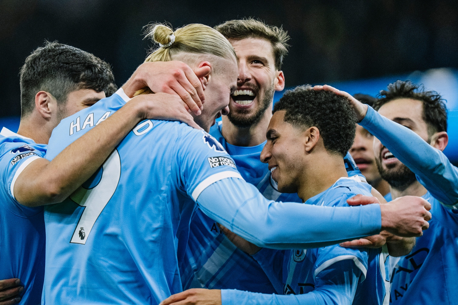 Man City đua vô địch Ngoại hạng Anh: Niềm tin Pep Guardiola