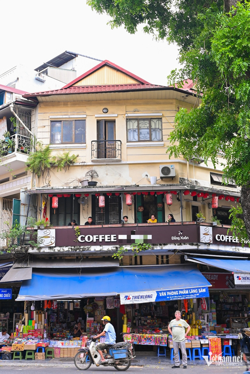 w ca phe ngo nho ha noi 11jpg 64.jpg