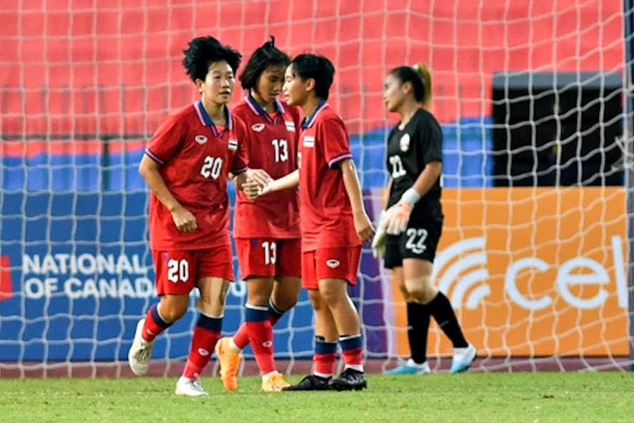 Lịch thi đấu bóng đá hôm nay 4/12: Bóng đá nữ SEA Games khai màn