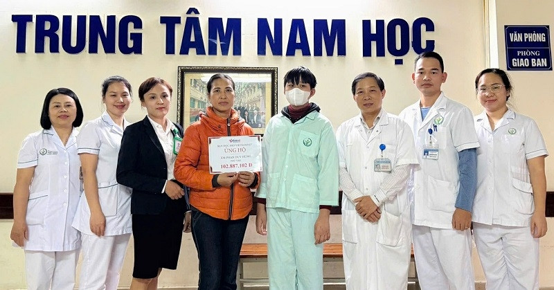 Bạn đọc giúp đỡ cậu bé Phan Huy Hùng bị ung thư máu hơn 102 triệu đồng