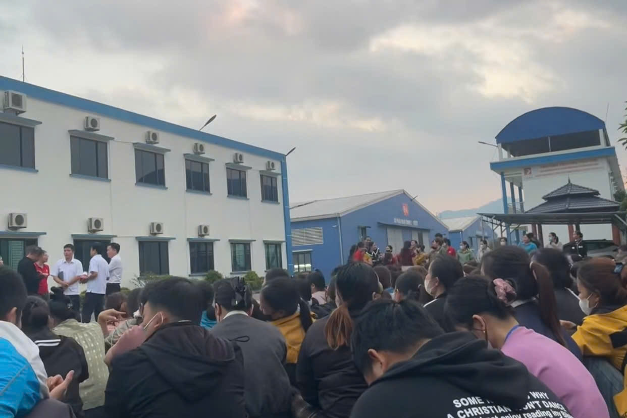 Công nhân may ở Phú Thọ bức xúc vì thái độ của quản lý nước ngoài