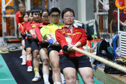 Trận cầu từ thiện ủng hộ hơn 1 tỷ đồng cho đồng bào thiệt hại do mưa lũ Những môn thể thao