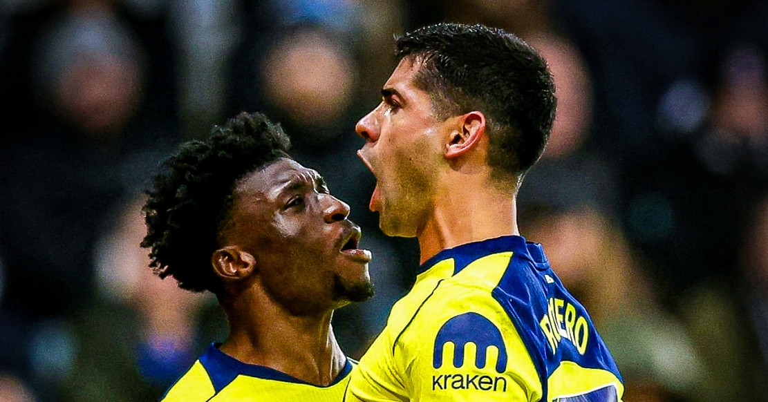 Romero ghi bàn kiểu 'xe đạp chổng ngược', Tottenham thoát thua Newcastle