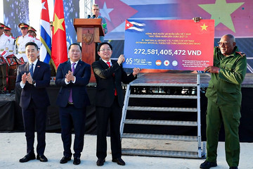Sau 65 ngày, nhân dân Việt Nam đã quyên góp ủng hộ Cuba hơn 272 tỷ đồng