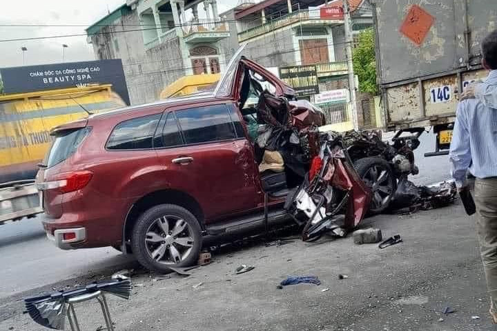 Xe bị tai nạn nặng, đã thay một phần thân xe, có được đăng kiểm không?