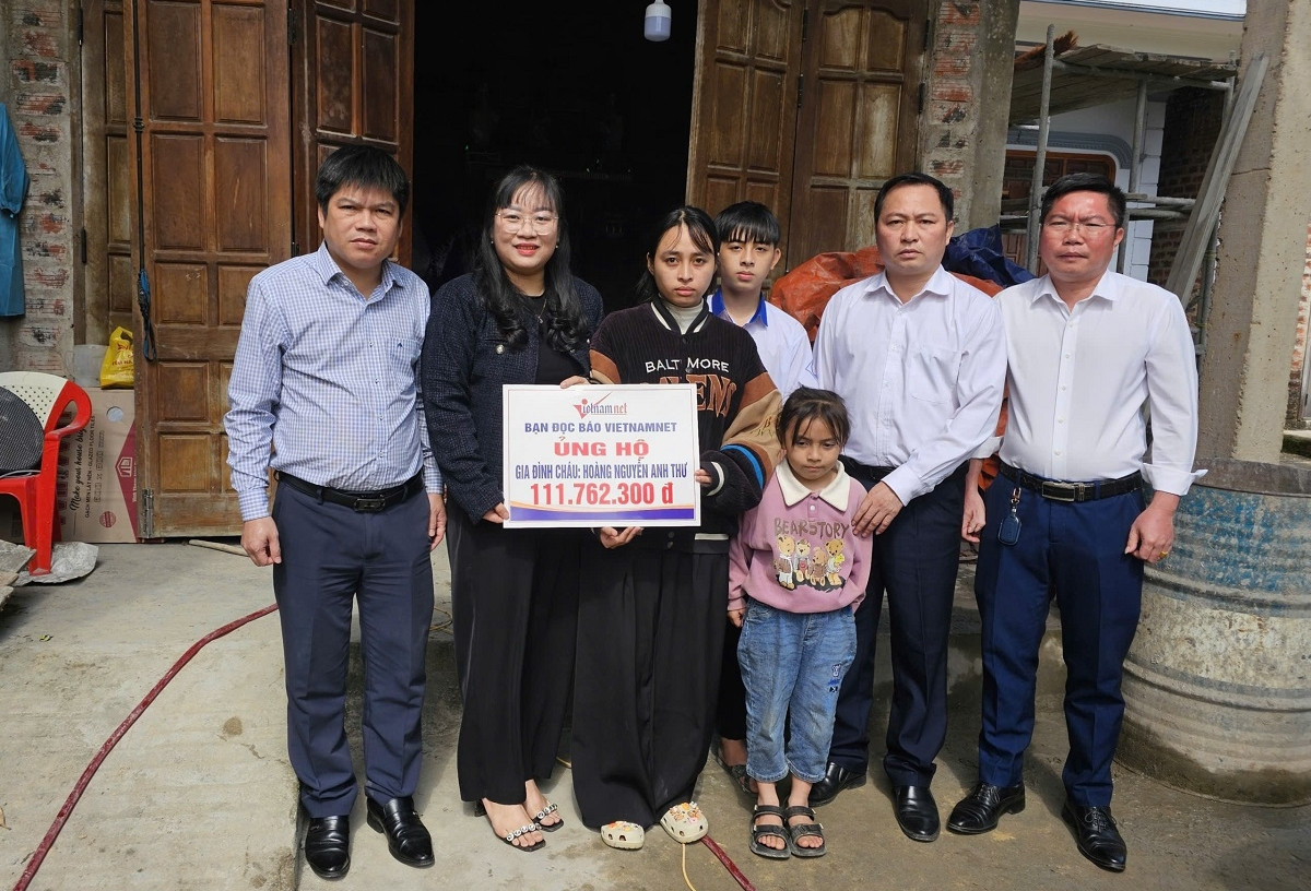  Bạn đọc giúp đỡ 3 chị em mồ côi ở Quảng Trị hơn 111 triệu đồng 