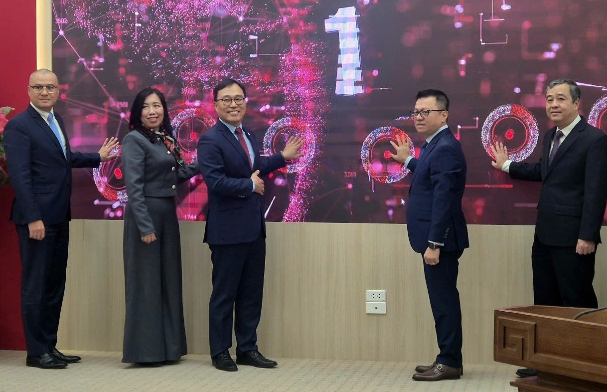 Khai trương trang Nhân Dân điện tử tiếng Hàn Quốc