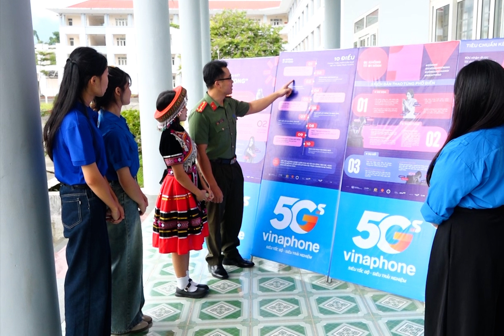 Đẩy mạnh tuyên truyền để học sinh “không một mình” trên không gian mạng