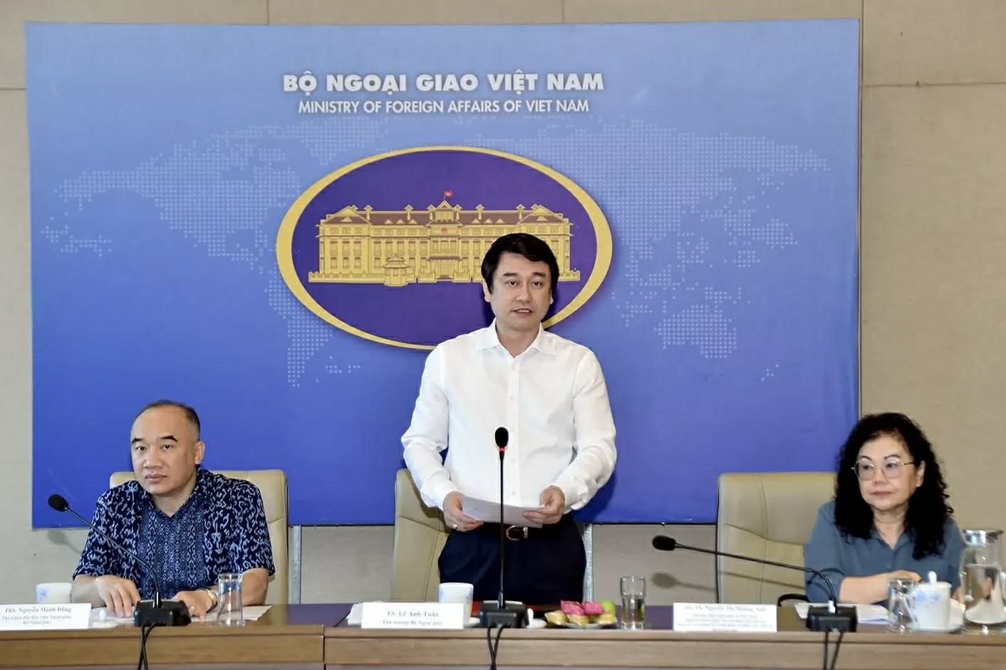 Đề xuất giải pháp nâng cao hiệu quả công tác ký kết và thực hiện cam kết quốc tế