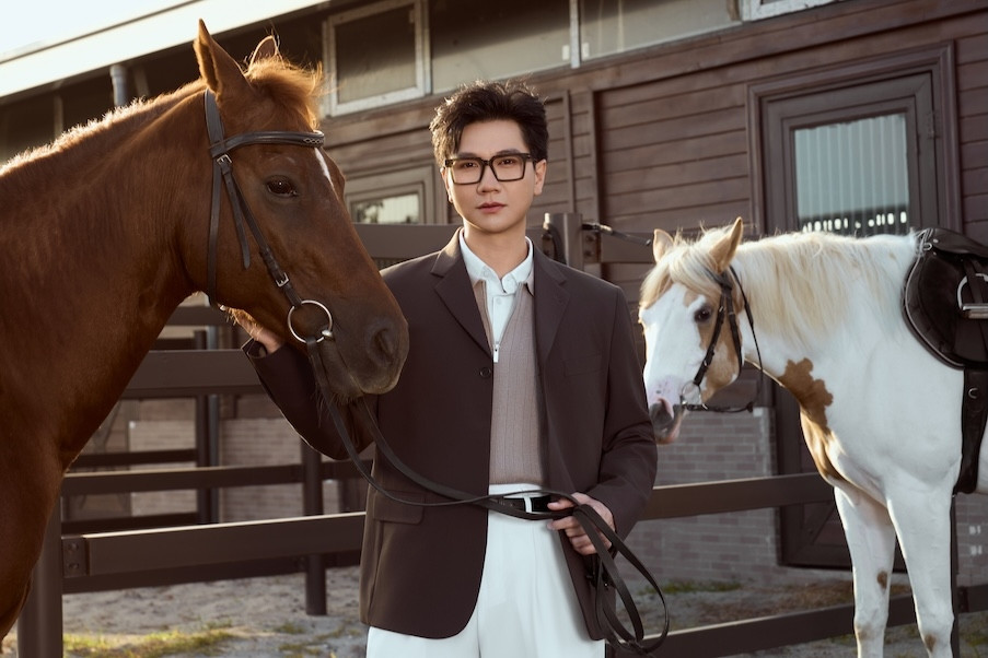 Hình ảnh ít thấy trên truyền hình của MC VTV triệu khán giả quen mặt