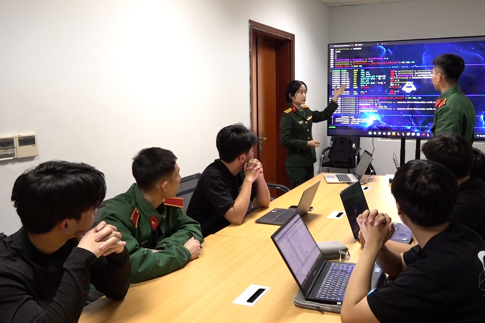 Nâng cao năng lực tuyên tuyên truyền, đào tạo về An toàn thông tin