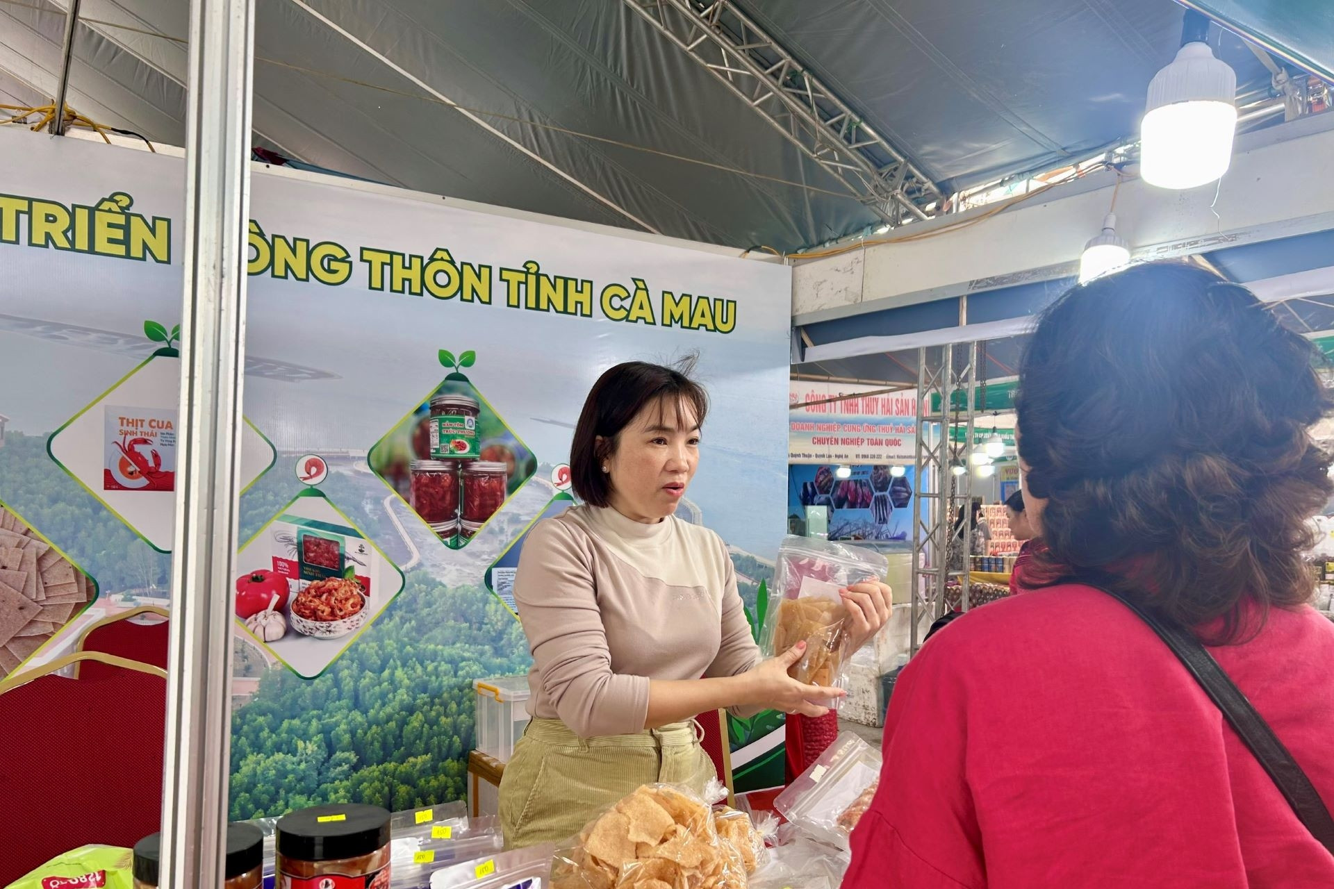 Ngày hội cua Cà Mau thúc đẩy OCOP vươn xa