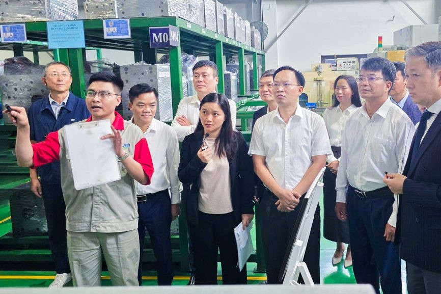 Samsung bền bỉ nâng đỡ công nghiệp hỗ trợ Việt Nam