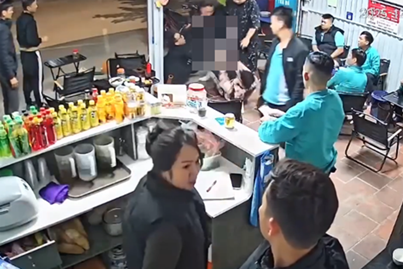  Tạm giữ hình sự 3 đối tượng đâm người trong đêm ở Hà Nội 