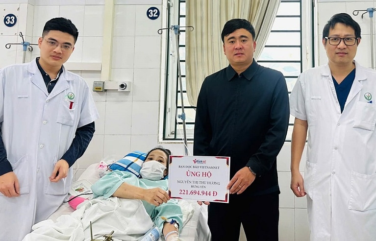 Trao hơn 221 triệu đồng tới 3 mẹ con bị tai nạn giao thông ở Hưng Yên