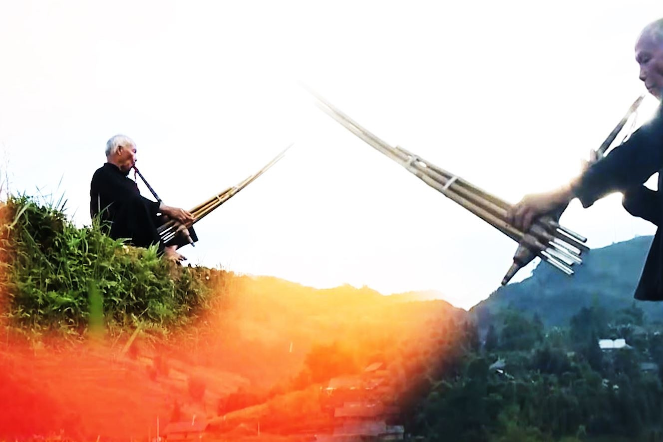 Vũ điệu khèn trên bản Mông