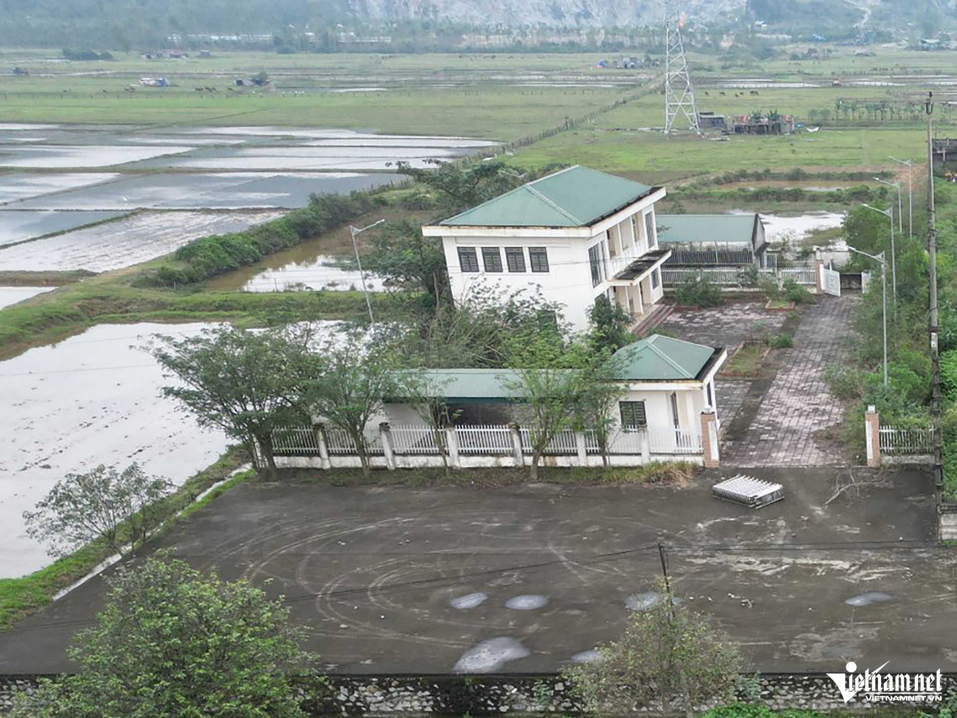 W-a trạm kiểm dịch2.JPG.jpg