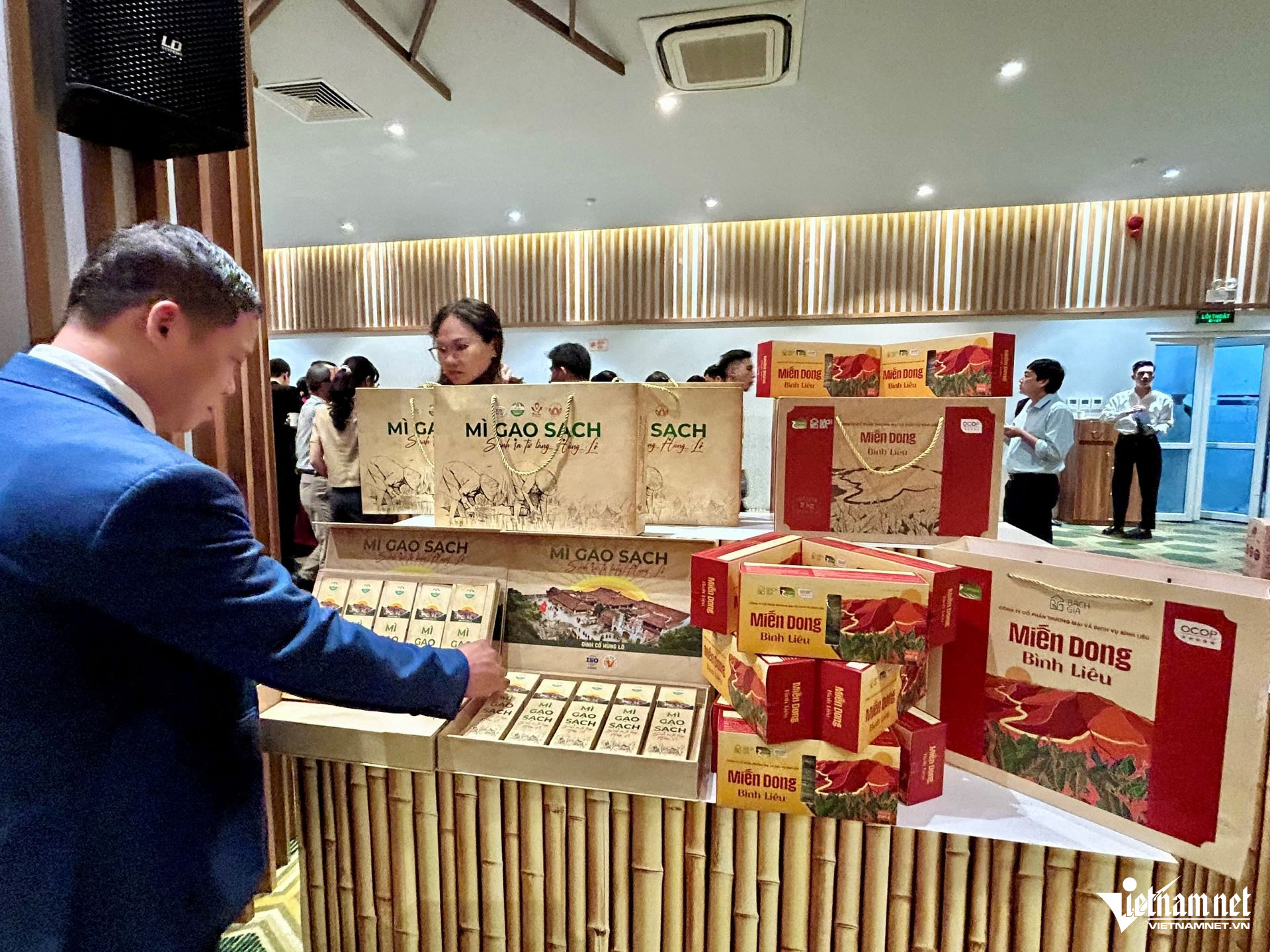 W-tin 4 HỘI CHỢ OCOP.jpg