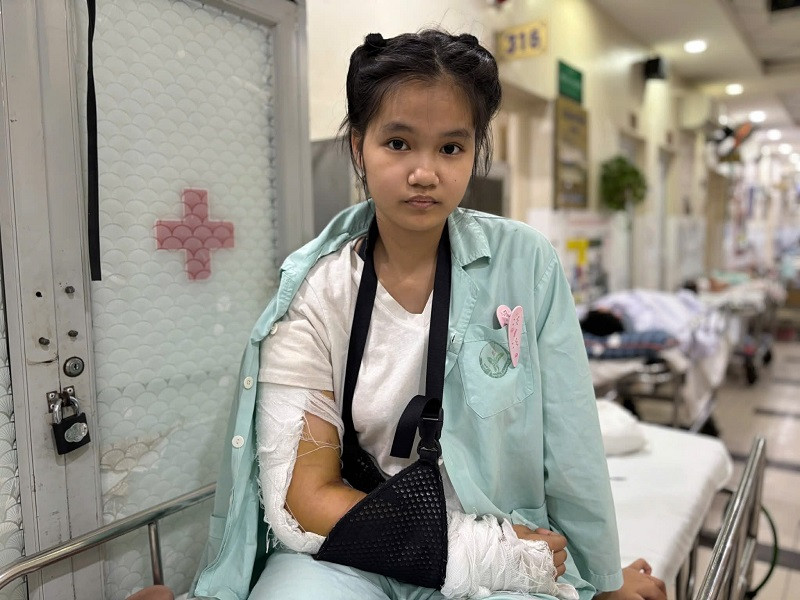 327f0153 b53d 4408 936d fd1efa5bf39d.jpg