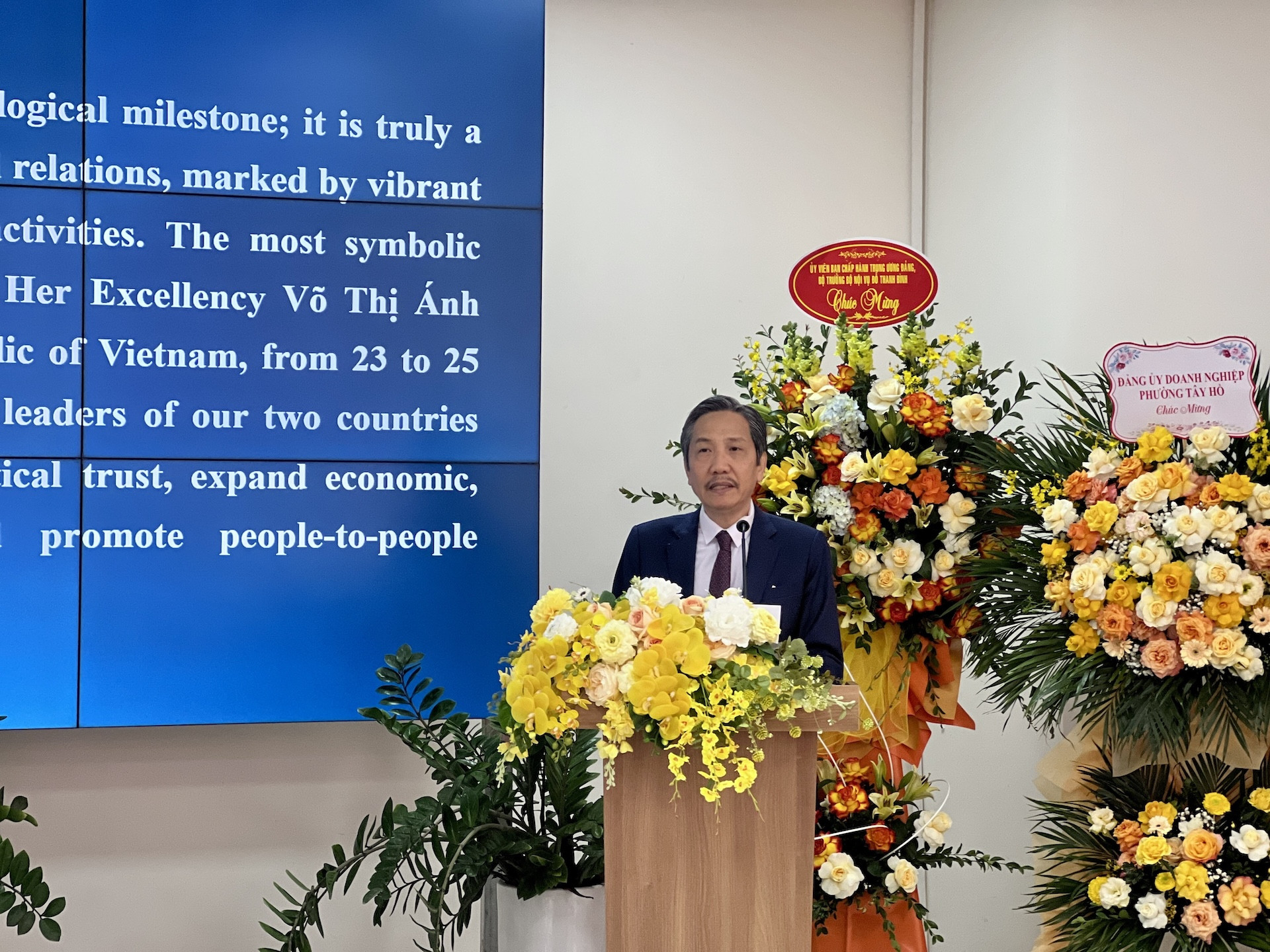 50 nam quan he viet nam nepal