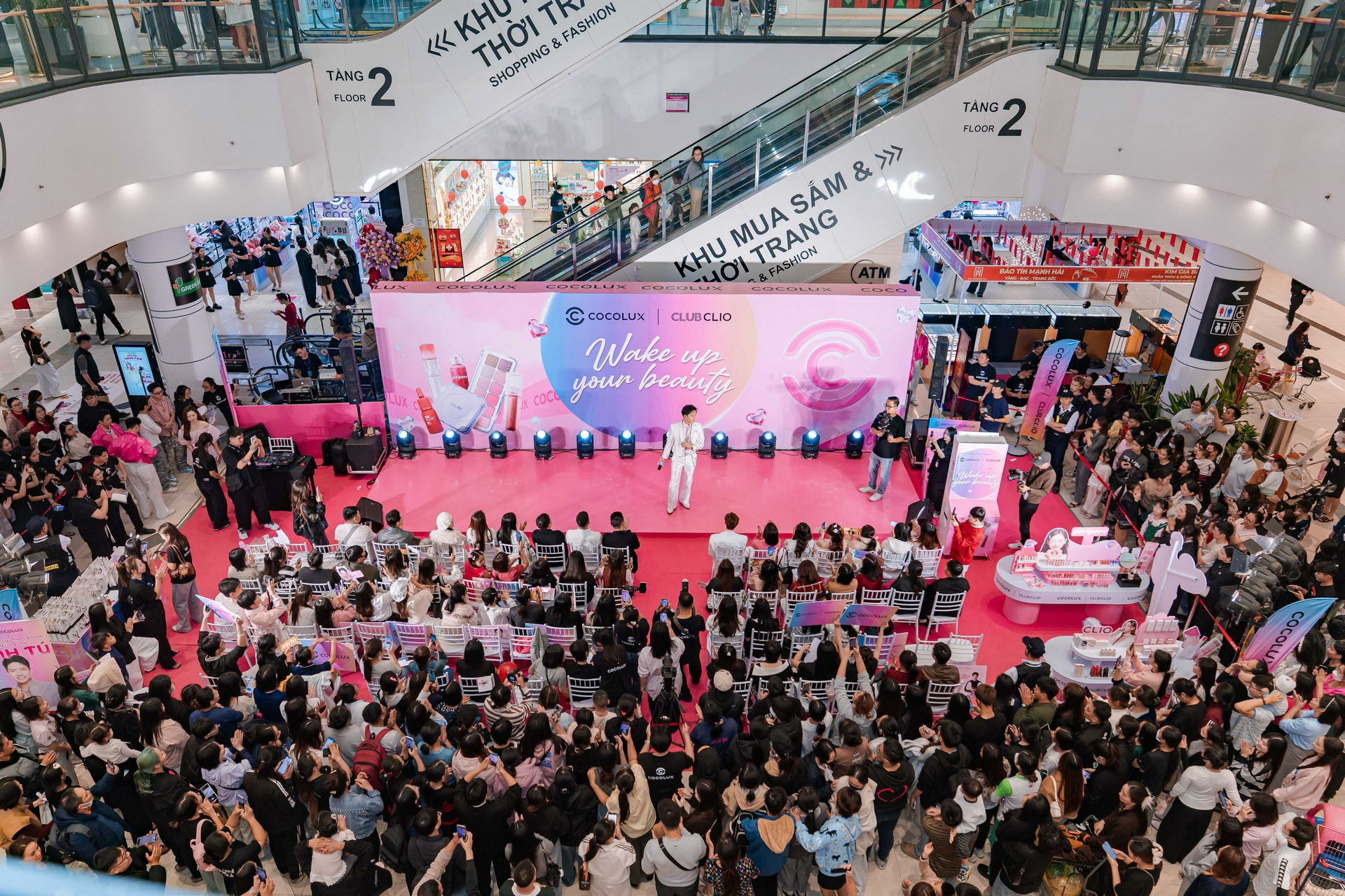 Ca sĩ Anh Tú cùng Cocolux, Club Clio ‘đánh thức vẻ đẹp trong bạn’