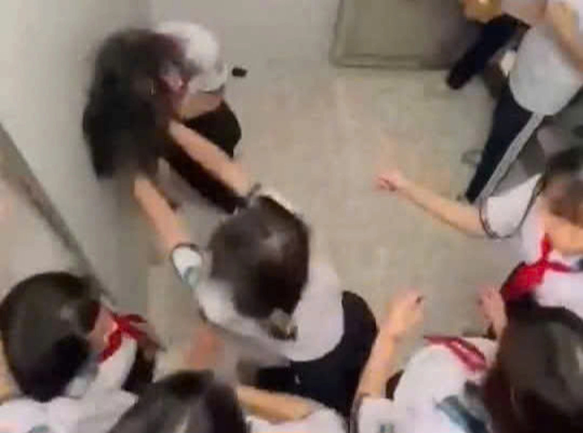 fcbd9718ae70222e7b61 176230758 1450 2172 1762308558.webp