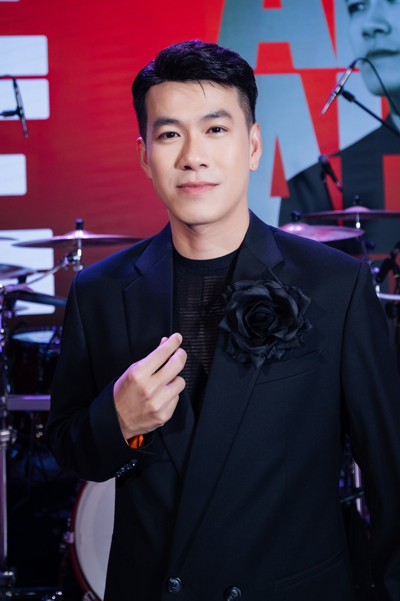 ho trung dung 001.jpg