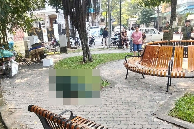 Phát hiện thi thể nam thanh niên trong công viên ở TPHCM
