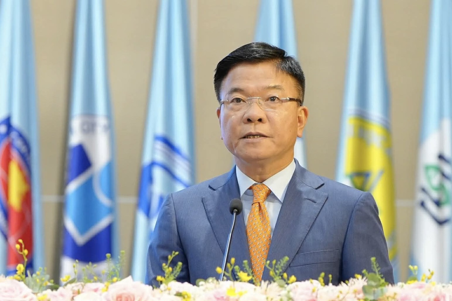 Phó Thủ Tướng Lê Thành Long