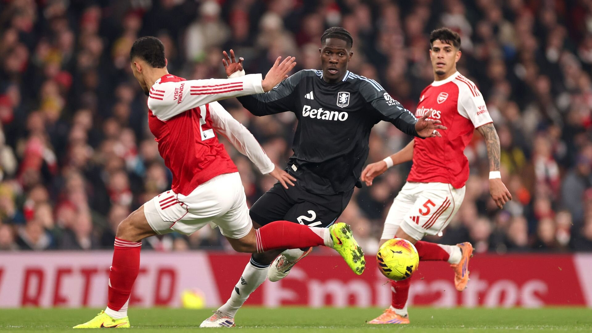 resources_premierleague_pulselive_com 2254088692 (2).jpg