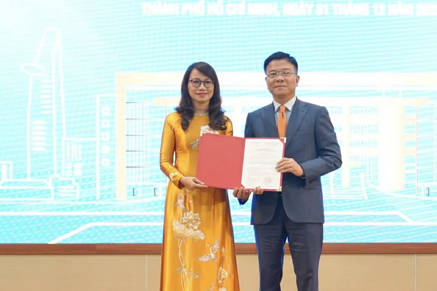 Trao quyết định