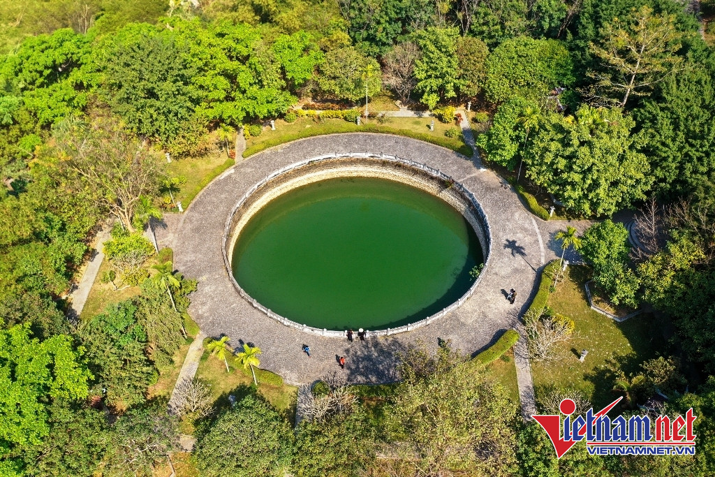 W-Giếng Ngọc 1.jpg