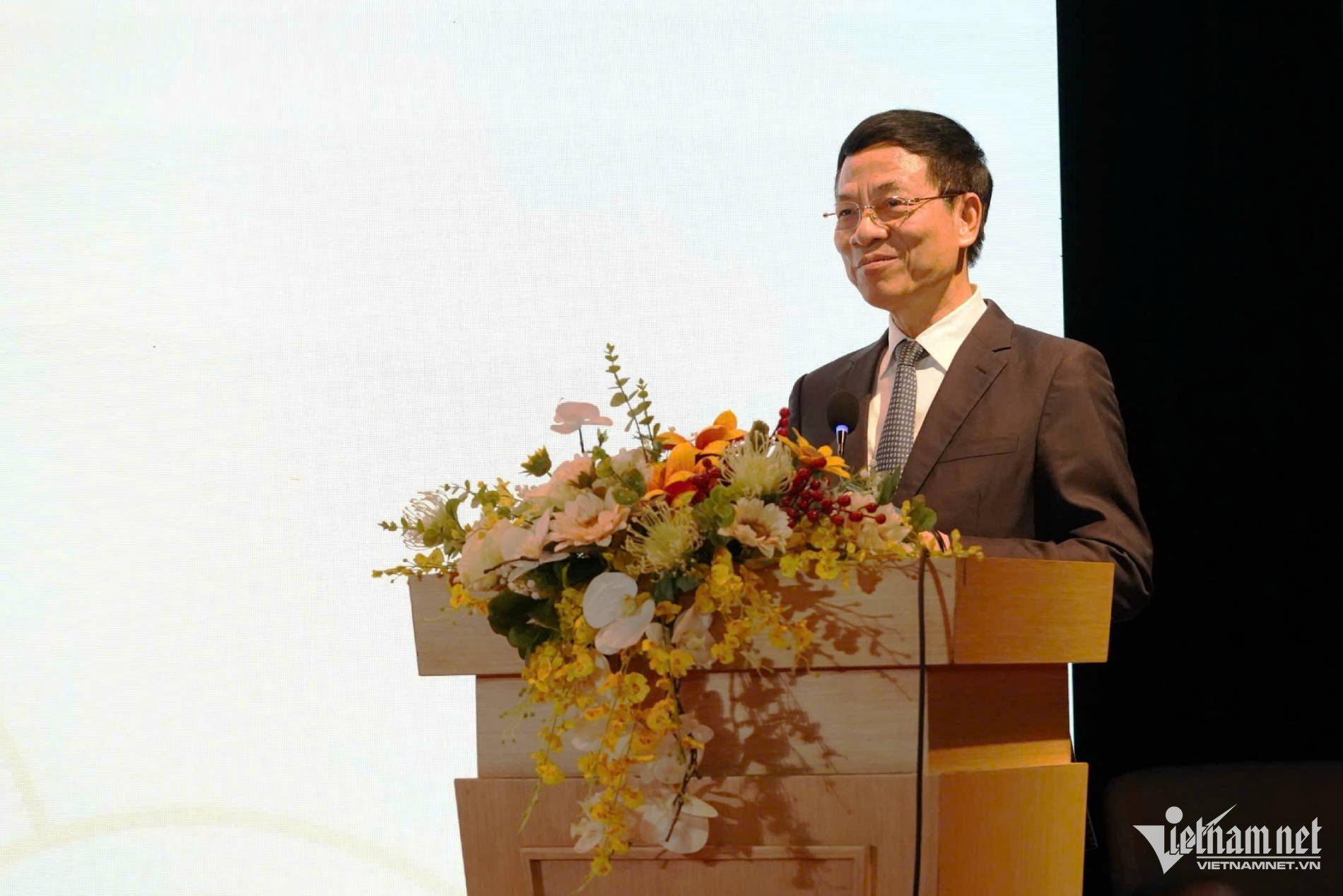 Chuyển đổi số và AI là hai điều kiện tiên quyết để quản lý và chấp nhận rủi ro 1 W-Nguyen Manh Hung.jpg