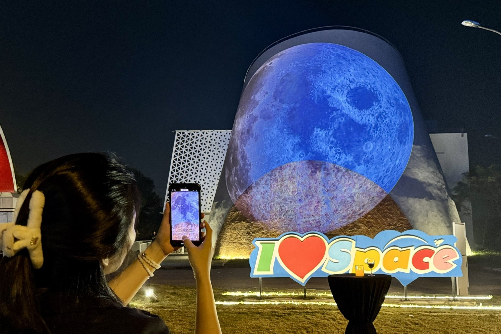 Bảo tàng vũ trụ Việt Nam đón gần 10.000 lượt khách sau hai tháng thử nghiệm